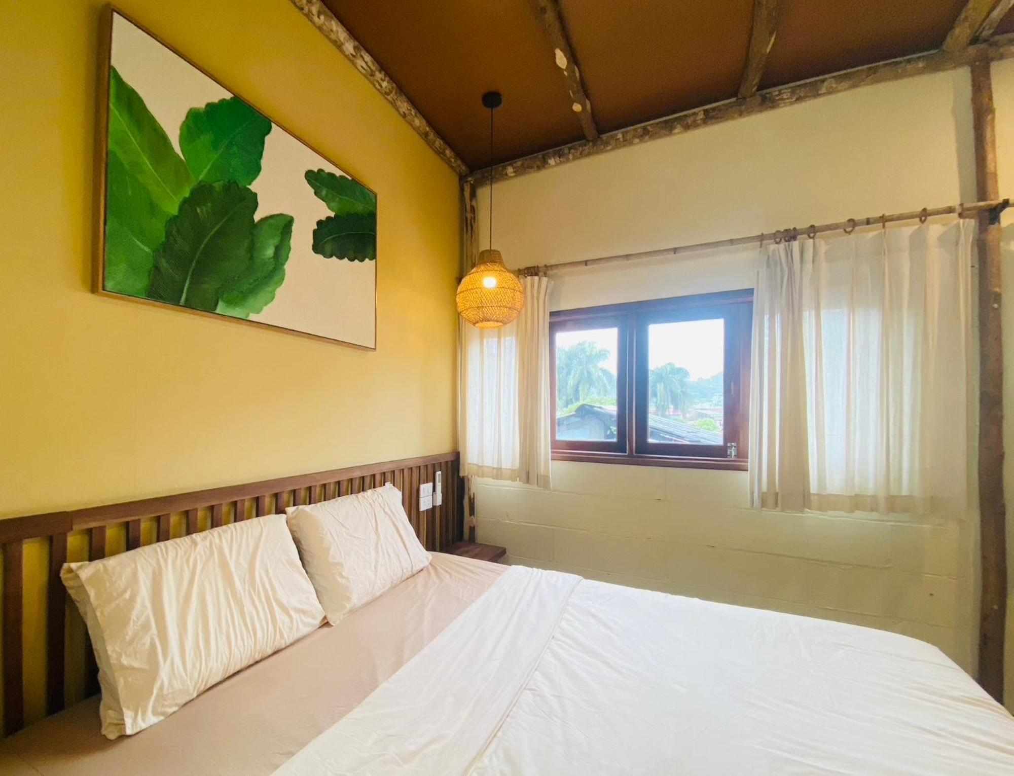 Pia Homestay - Tours & Motobike Rental カオバン エクステリア 写真