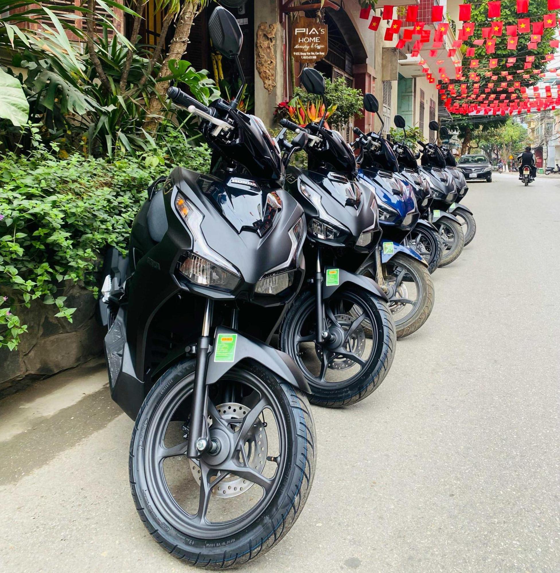 Pia Homestay - Tours & Motobike Rental カオバン エクステリア 写真